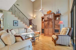 2833 MARSALA CT #2833, ORLANDO, FL 32806 Sold 01/31/23