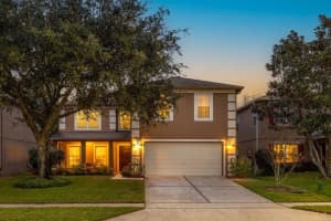 109 WALNUT CREST RUN, SANFORD, FL 32771 Sold 02/17/23