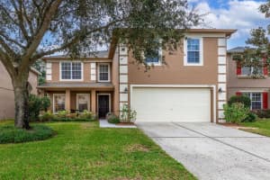 109 WALNUT CREST RUN, SANFORD, FL 32771 Sold 02/17/23