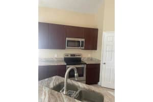 417 HIGH POINT DR, DAVENPORT, FL 33837 Sold 05/19/23