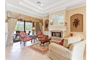 751 N GOODMAN RD, KISSIMMEE, FL 34747 Sold 04/07/23
