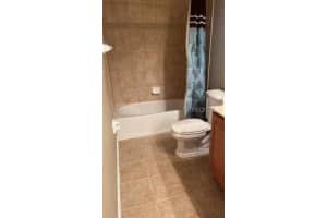 3194 WAX MYRTLE CT, KISSIMMEE, FL 34744 Sold 03/23/23