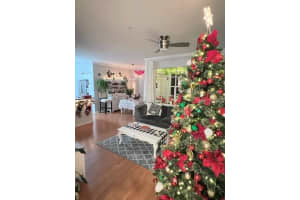 2632 ROBERT TRENT JONES DR #127, ORLANDO, FL 32835 Sold 03/24/23