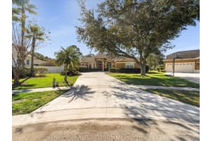 4501 DARTFORD COURT, ORLANDO, FL 32826 Sold 02/27/23