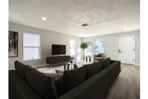 10317 BOYETTE CREEK BOULEVARD, RIVERVIEW, FL 33569 Sold 07/06/23
