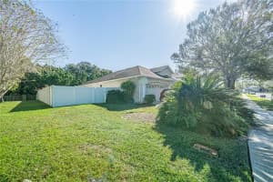 420 SUNCREST COURT, OVIEDO, FL 32765 Sold 04/25/23