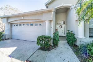 420 SUNCREST COURT, OVIEDO, FL 32765 Sold 04/25/23