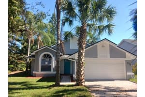 917 SUMMER LAKES DRIVE, ORLANDO, FL 32835 Sold 04/04/23