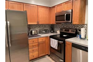 157 Coventry Cir, Haines City, FL 33844, Sold 02/23/23