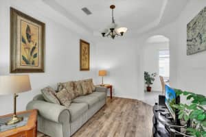 400 MONTARA DRIVE, DAVENPORT, FL 33897 Sold 04/10/23