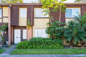 2346 Huntington Green Ct, Orlando, FL 32839, Sold 05/11/23