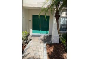 4621 CUMBRIAN LAKES DRIVE, KISSIMMEE, FL 34746 Sold 09/20/23