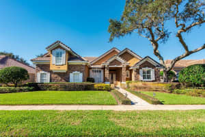 4842 KEENELAND CIRCLE, ORLANDO, FL 32819 Sold 05/26/23