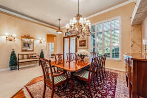 4842 KEENELAND CIRCLE, ORLANDO, FL 32819 Sold 05/26/23