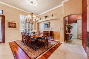 4842 KEENELAND CIRCLE, ORLANDO, FL 32819 Sold 05/26/23