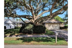 8473 GRANADA BOULEVARD, ORLANDO, FL 32836 Sold 02/07/23