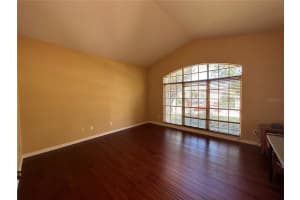 8025 SAINT ANDREWS CIRCLE, ORLANDO, FL 32835 Sold 04/14/23