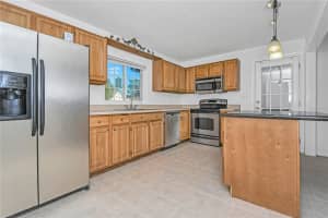 8420 Barnstable Pl, Orlando, FL 32827, Sold 02/10/23