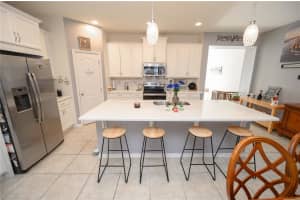 379 MISTY GROVE LANE, SANFORD, FL 32771 Sold 02/21/23