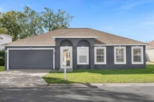 5752 Oakwood Knoll Dr, Lakeland, FL 33811, Sold 03/02/23