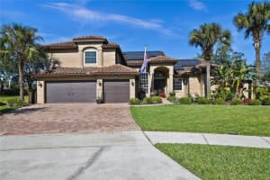 4924 SUDBURY COURT, ORLANDO, FL 32826 Sold 02/17/23