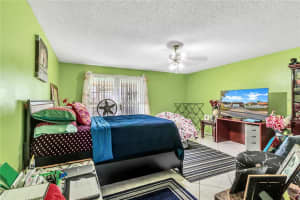 6707 MERITMOOR CIRCLE, ORLANDO, FL 32818 Sold 03/27/23
