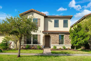 2039 RESURRECTION FERN WAY, OCOEE, FL 34761 Sold 03/23/23