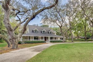 109 GREENTREE LANE, LAKE MARY, FL 32746 Sold 02/24/23