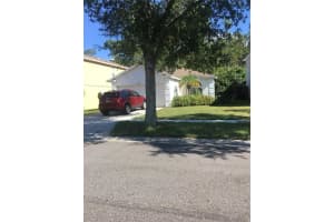 2210 STONE ABBEY BOULEVARD, ORLANDO, FL 32828 Sold 07/05/23