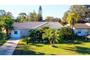 10154 DONHILL COURT, ORLANDO, FL 32821 Sold 05/26/23