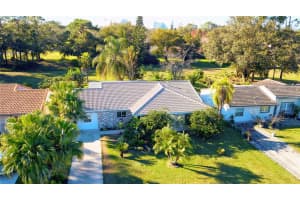 10154 DONHILL COURT, ORLANDO, FL 32821 Sold 05/26/23