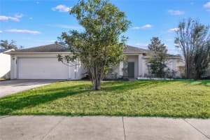 804 SCENIC VIEW CIRCLE, MINNEOLA, FL 34715 Sold 03/24/23