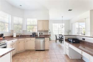 7725 CARRIAGE HOMES DRIVE, ORLANDO, FL 32819 Sold 03/27/23