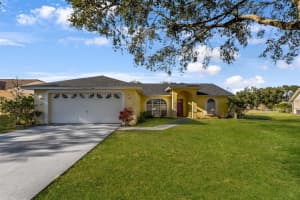 2619 JENNIFER DRIVE, LAKELAND, FL 33810 Sold 02/16/23