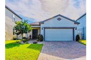 3523 SOUTHERN CROSS LOOP, KISSIMMEE, FL 34744 Sold 03/17/23