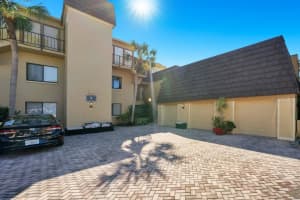 6222 MASTERS BOULEVARD, ORLANDO, FL 32819 Sold 03/09/23