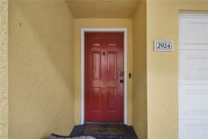 2924 SHADOW VIEW CIRCLE, MAITLAND, FL 32751 Sold 04/21/23