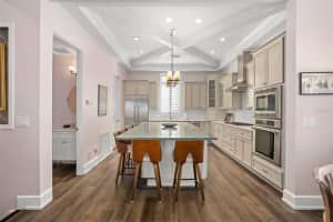 658 Mariposa St, Orlando, FL 32801, Sold 03/03/23