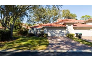 8039 BAYSIDE VIEW DRIVE, ORLANDO, FL 32819 Sold 02/17/23