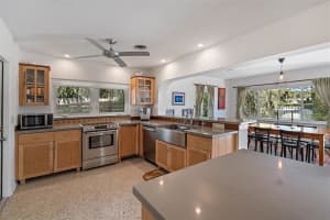 2560 SHORE DRIVE, ST PETERSBURG, FL 33705 Sold 02/23/23