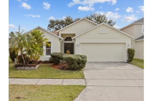 2957 Micah Ct Saint Cloud, FL 34772 Sold 04/17/23