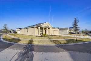 252 PINEYWOODS STREET, SAINT CLOUD, FL 34772 Sold 04/03/23
