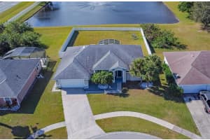 2902 CAROLINE VICTORIA COURT, KISSIMMEE, FL 34744 Sold 03/15/23