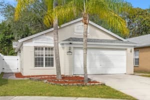 9813 DEAN COVE LANE, ORLANDO, FL 32825 Sold 03/08/23