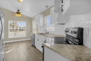 9813 DEAN COVE LANE, ORLANDO, FL 32825 Sold 03/08/23
