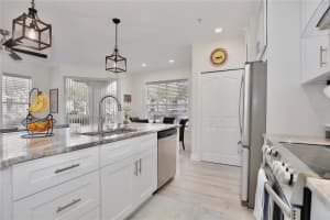 2718 MAITLAND CROSSING WAY, ORLANDO, FL 32810 Sold 03/03/23