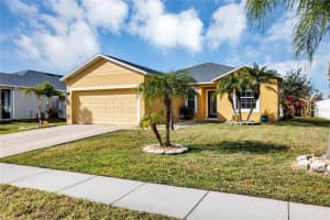 1808 STARGAZER TRAIL, KISSIMMEE, FL 34758 Sold 04/03/23