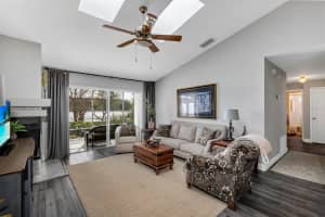1224 LAKE BLUE CIRCLE, APOPKA, FL 32703 Sold 03/02/23