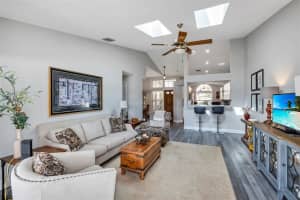 1224 LAKE BLUE CIRCLE, APOPKA, FL 32703 Sold 03/02/23