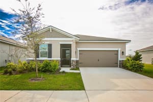 172 SUMMERSHORE DRIVE, AUBURNDALE, FL 33823 Sold 03/07/23